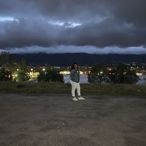 Meet your Posher, Gabriella